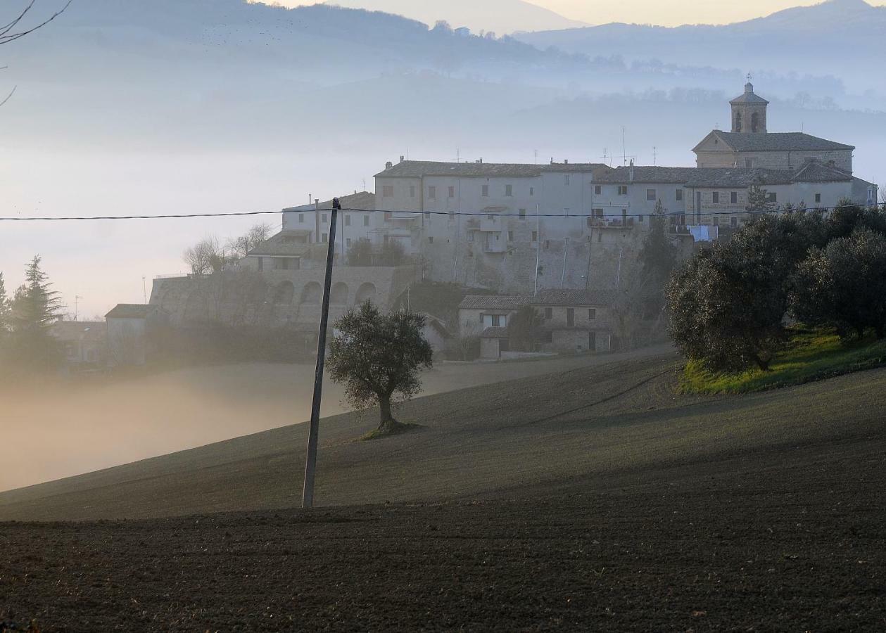Affittacamere Il Capuccio San Lorenzo in Campo Esterno foto
